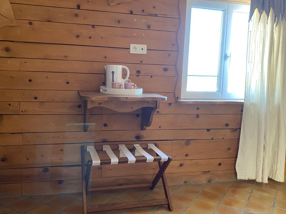 Le Rif Hotel Puygiron Екстериор снимка
