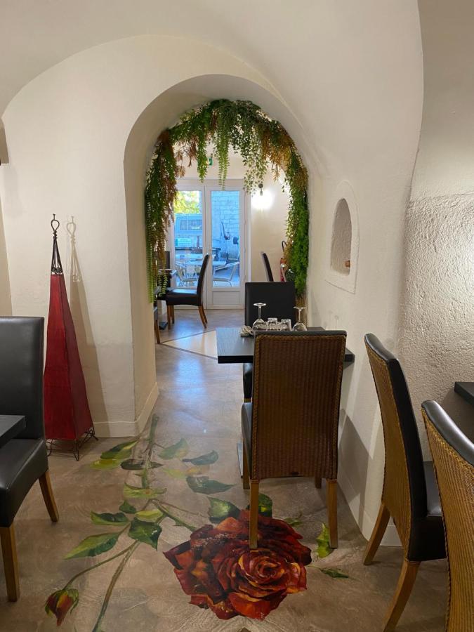 Le Rif Hotel Puygiron Екстериор снимка